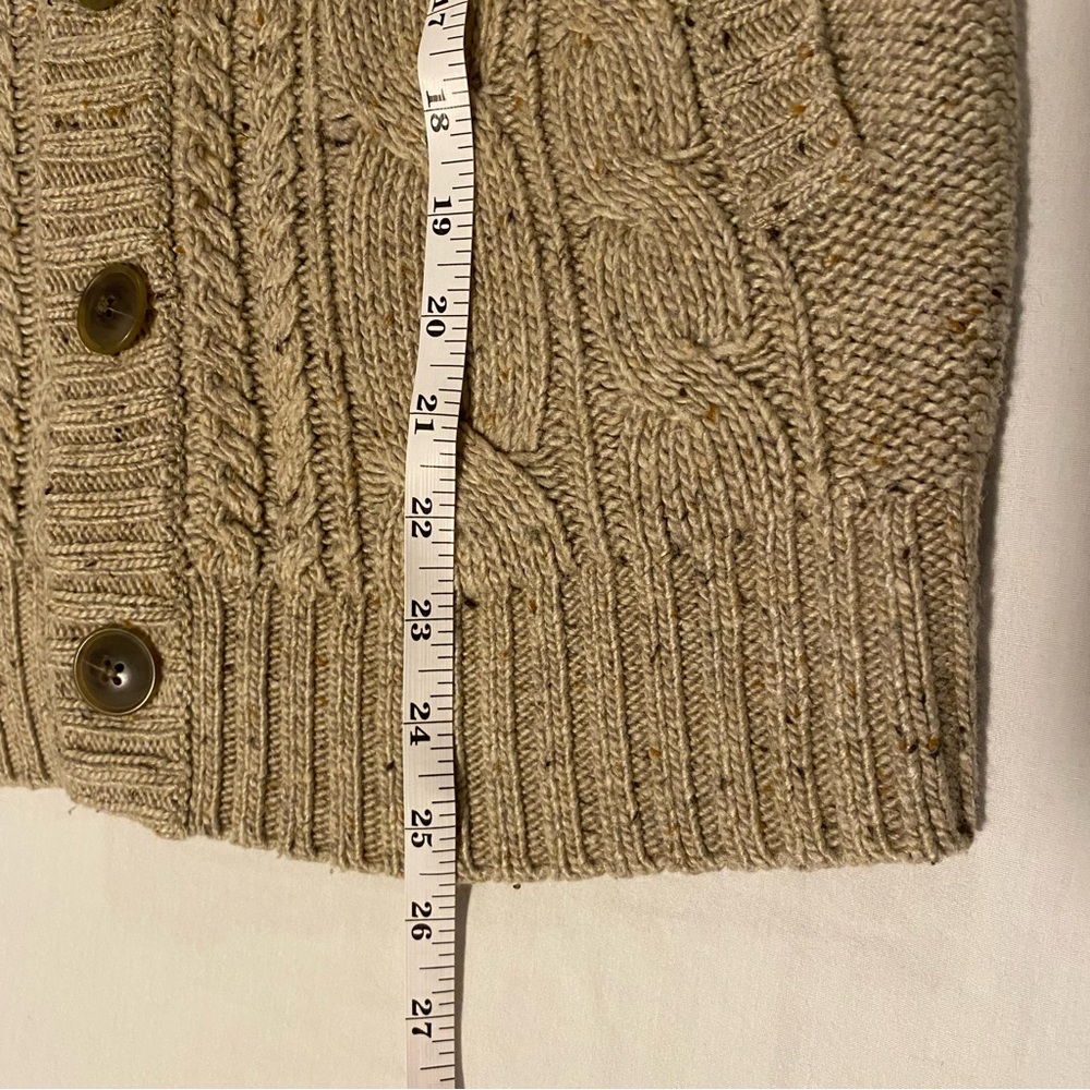 Uniqlo Women 6 Sleeveless Cardigan Vest Cable Knit Button Up Grandpa Chunky - Picture 9 of 9